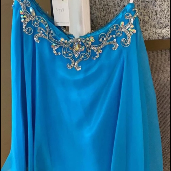 Prom Dress - Picture 4 of 8